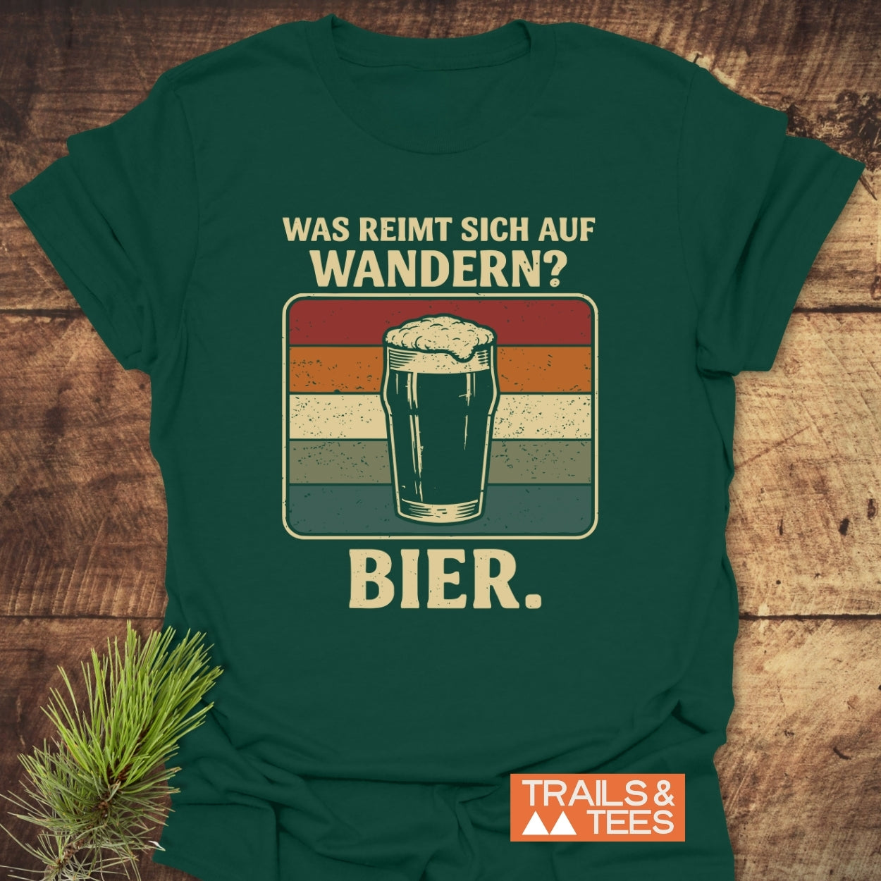 Was reimt sich auf wandern? T-Shirt